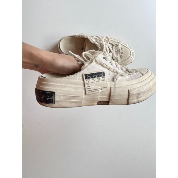 xVESSEL G.O.P. White Frayed Canvas "Peace By Piece" Slip On Sneakers, Size 37 - Picture 3 of 16